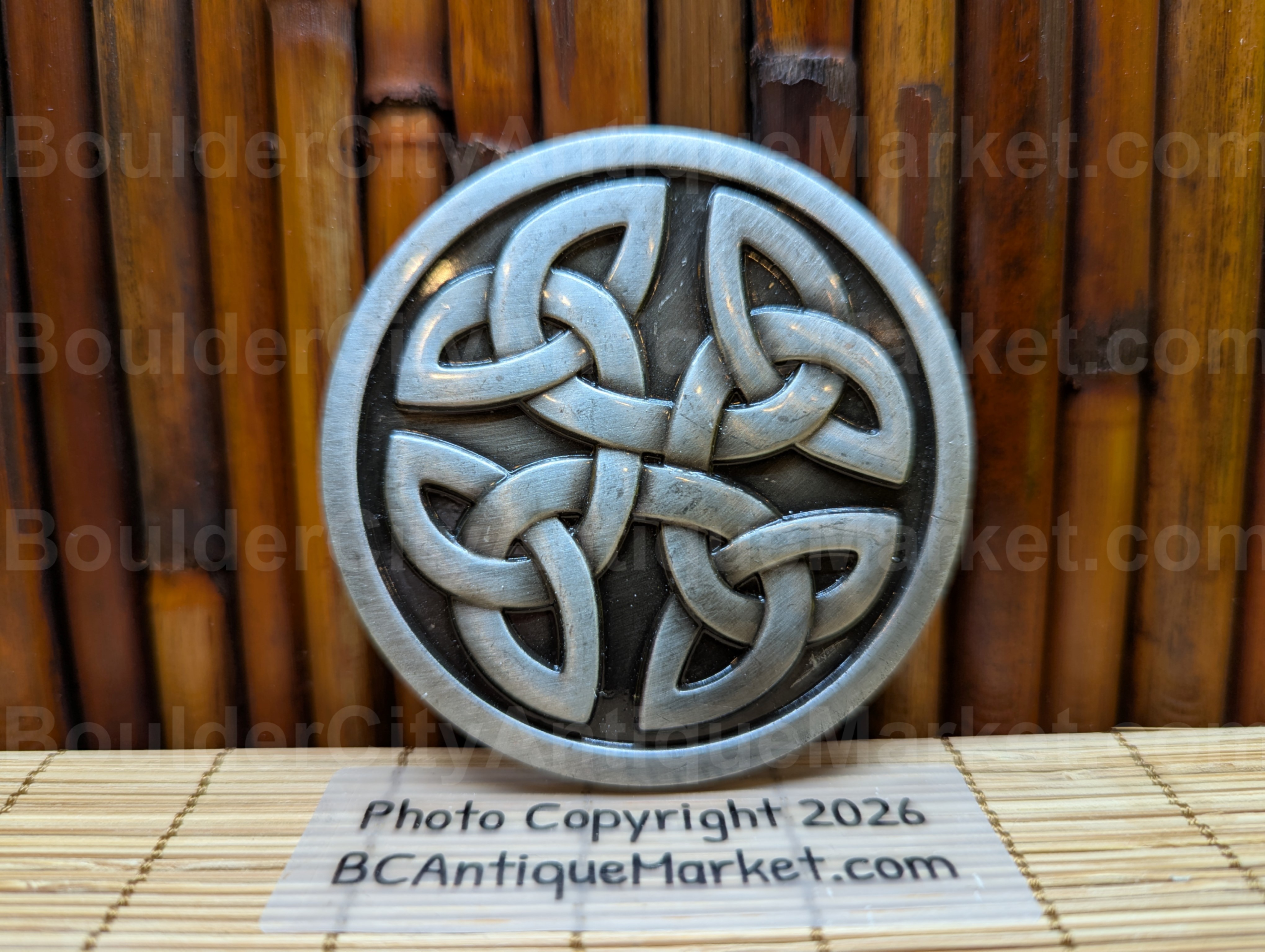 Celtic Knot Round Belt Buckle